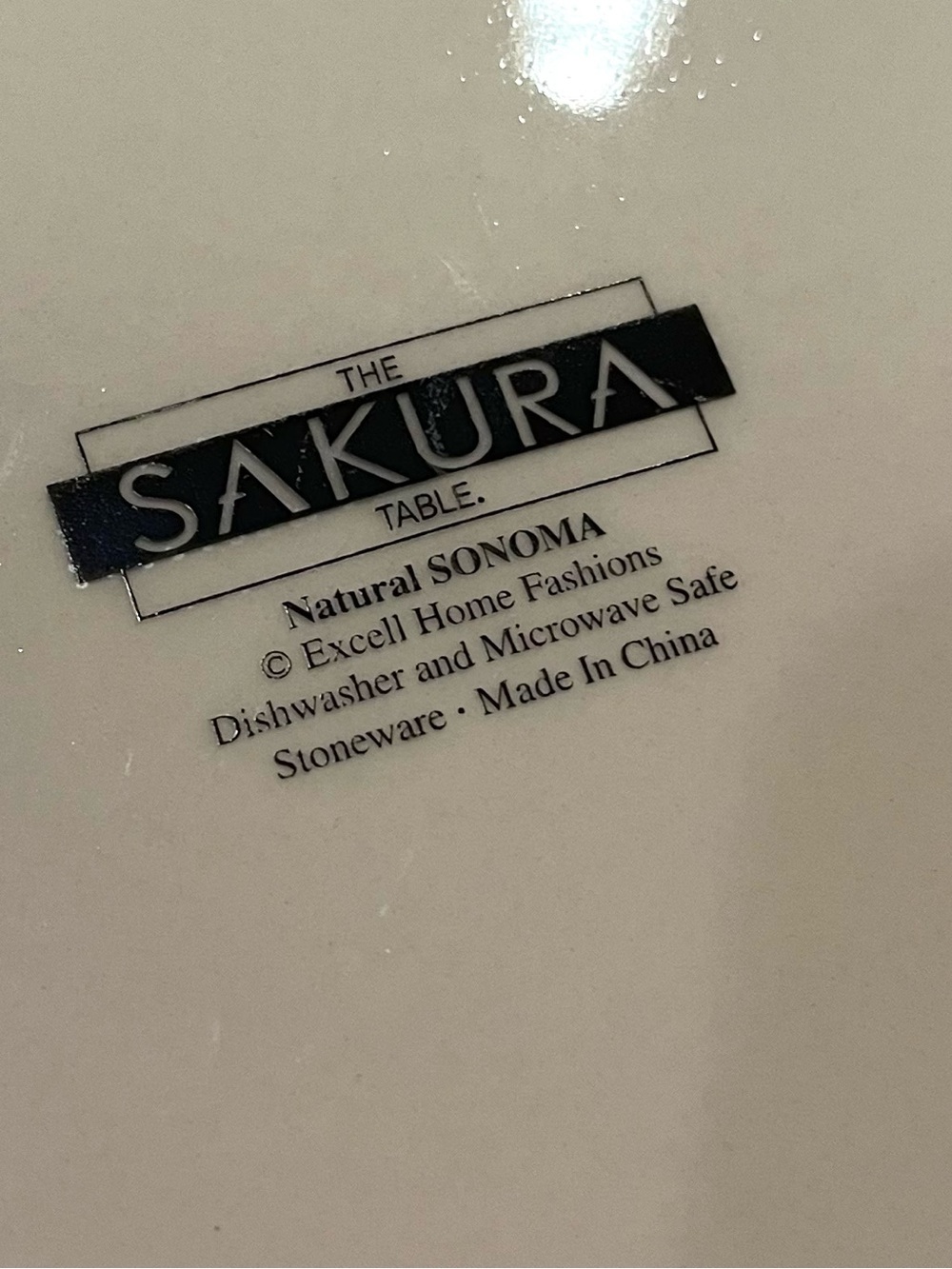 Sakura Oneida Sonoma Fruit-Patterned 11” Dinner Plates Set of 4 - Picture 10 of 10